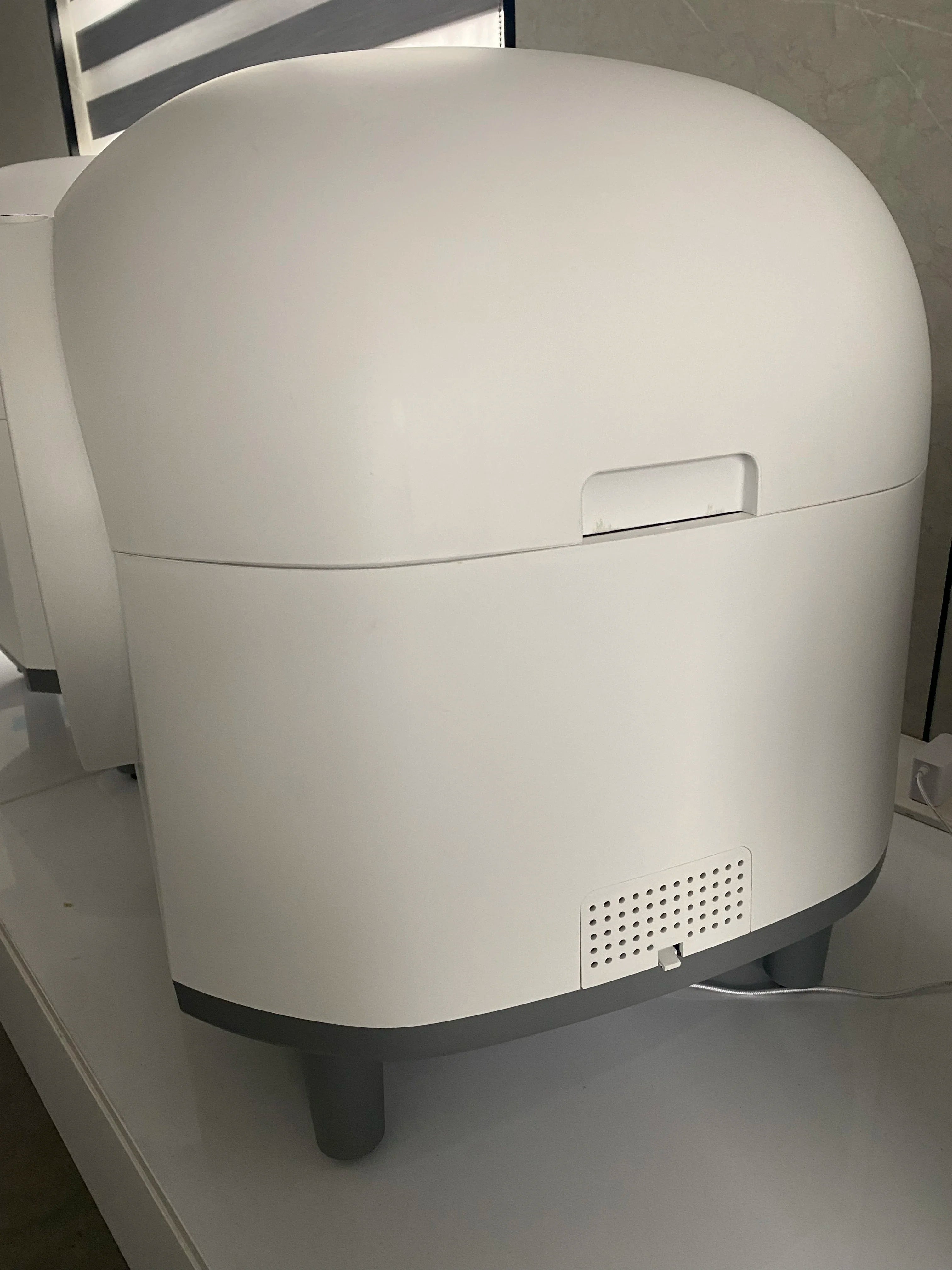 Automatic Cat Litter Box Self-Cleaning Smart Litter Box 80L Electric Cat Litter Box  with APP-Control  Smart Pet Products